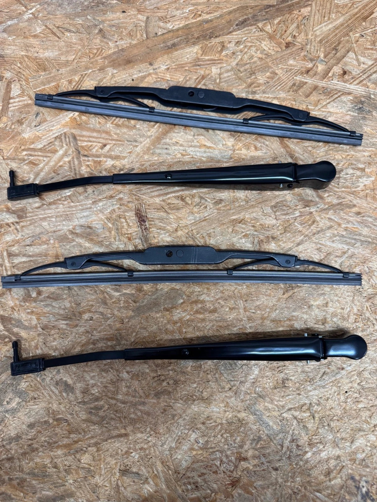 Front Wiper arm & Blade Kit Fits Jeep YJ Wrangler 56030012 83505425 1985-1995