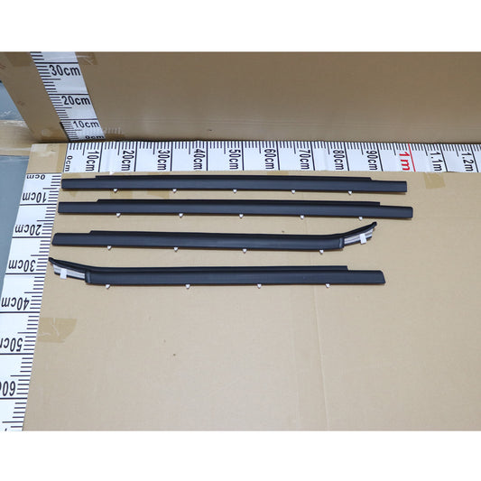 4Pcs For 2000-06 Toyota Tundra Double Cab Weatherstrip Outer Lower Window