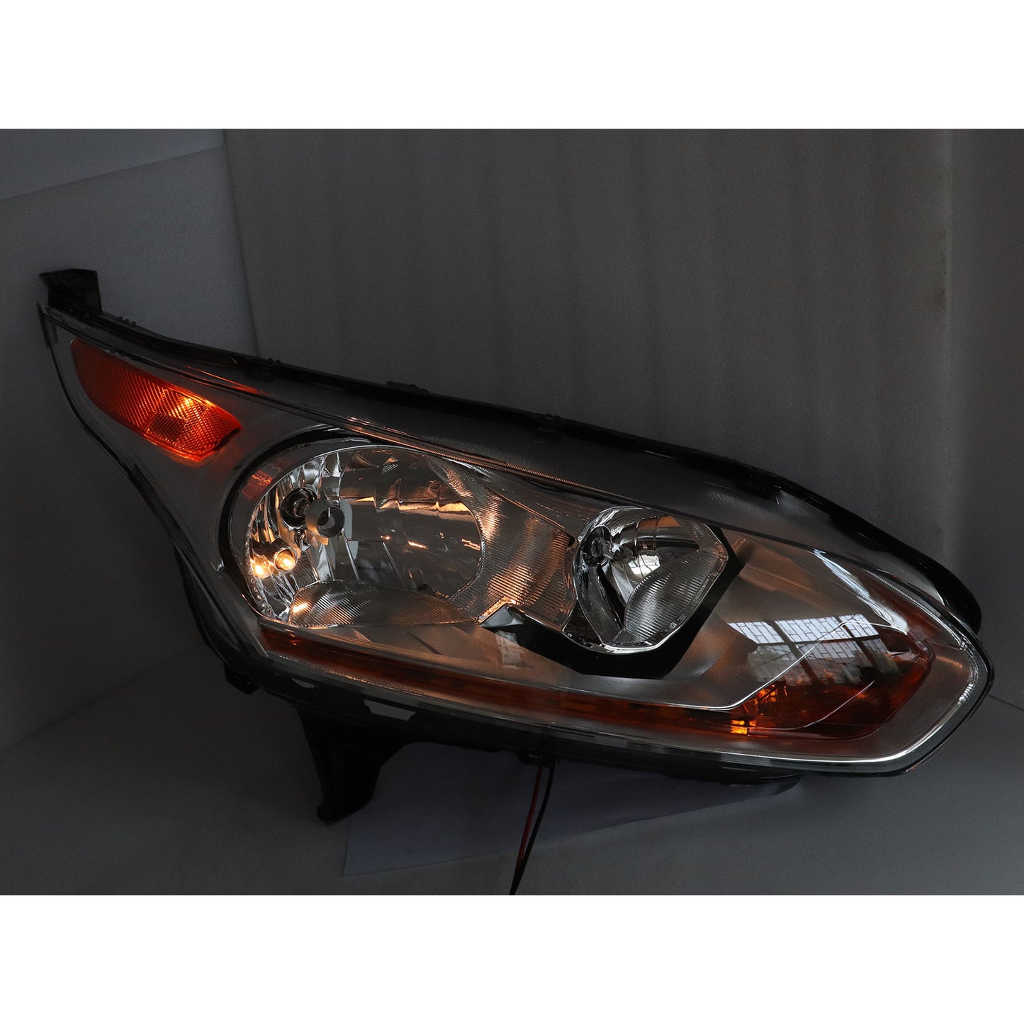 FO2503326 DT1Z13008N For 2014-2018 Ford Transit Connect Right Side Headlight