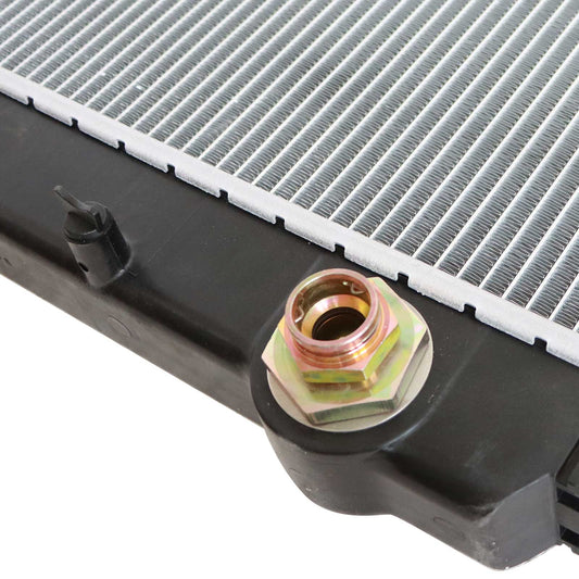 For HINO 258 268 338 2011-2014 2015 1PCS Radiator 16400E0E31