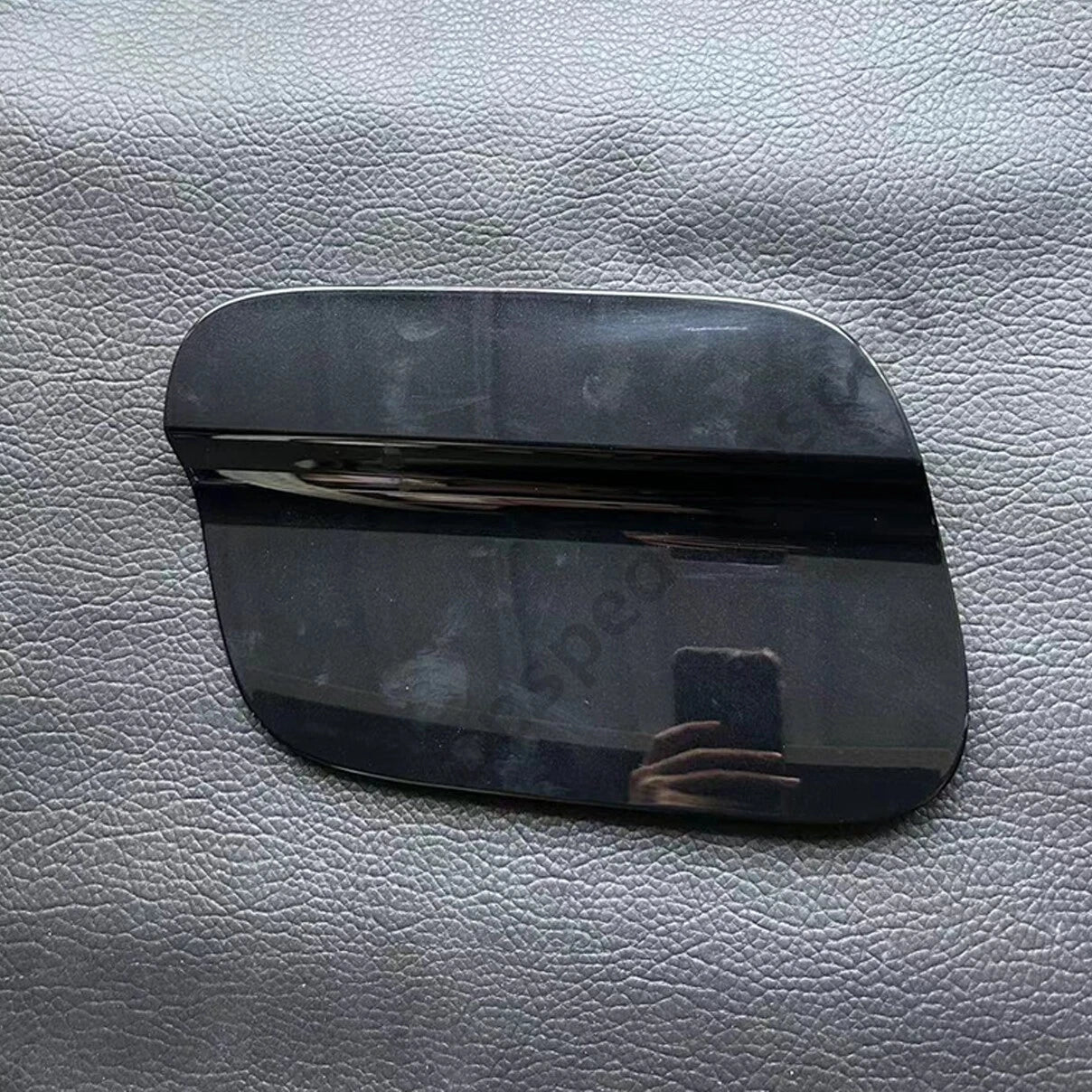 Fits Volkswagen Tiguan 2019 2020 2021-2023 Fuel Tank Door Gas Filler Lid Black