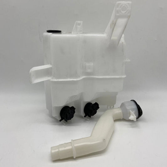 Windshield Washer Reservoir Tank For Toyota Prius 10-15 Pirus Plug-in & V 12-15