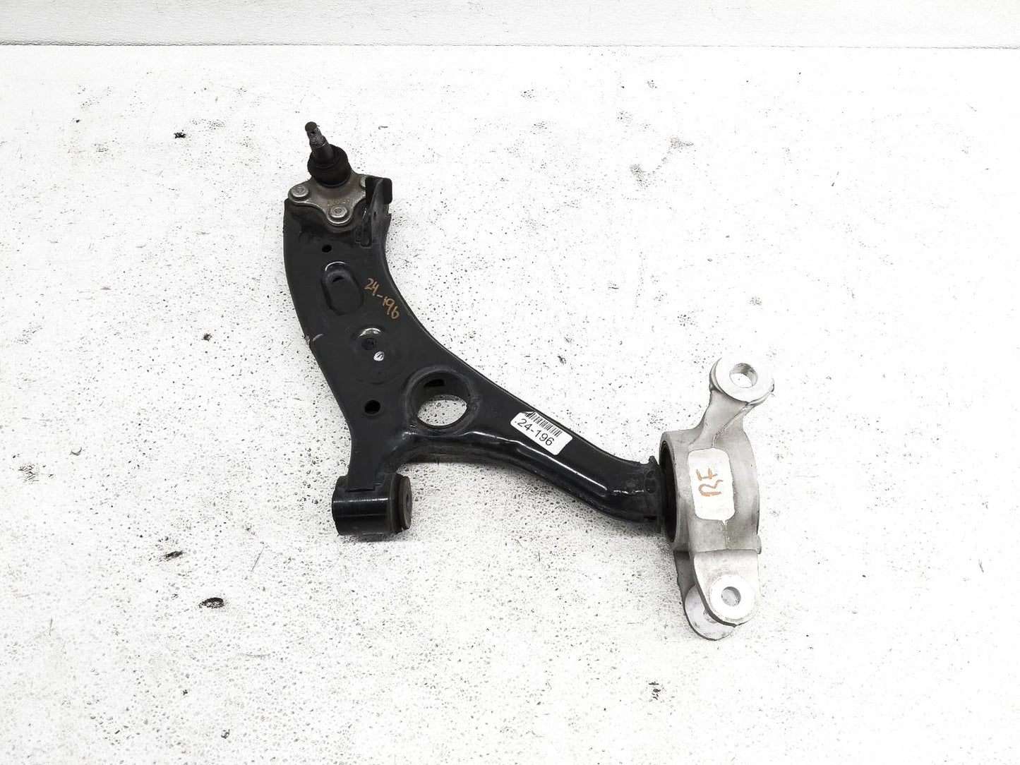 For Honda Hr-V 2023-2024 Front Right Side Lower Control Arm 51360-3W0-A00