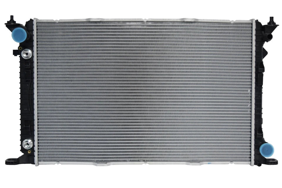 For Audi Q5 S5 S4 SQ5 for Porsche Macan 2015-2019 1X Radiator 8K0121251AA