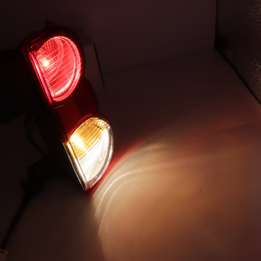RH Side Tail Lamp Assembly For Nissan NV200 Chevrolet City Express NI2801201 US