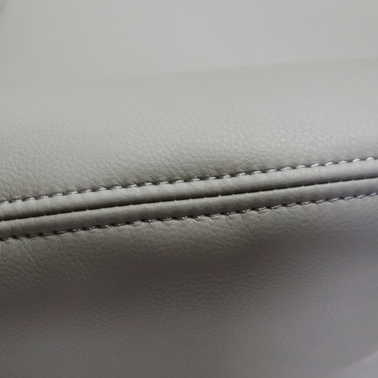 For 2002-2007 Ford F250 F350 Super Duty Passenger Bottom Leather Seat Cover Gray