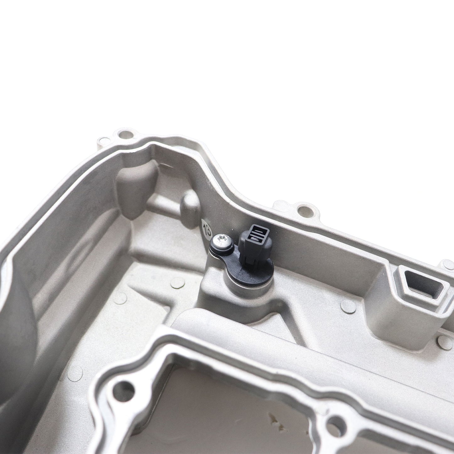55583114 25203563 New Valve Cover Fits Chevrolet Malibu Hybrid 1.8L L4 2016-2019