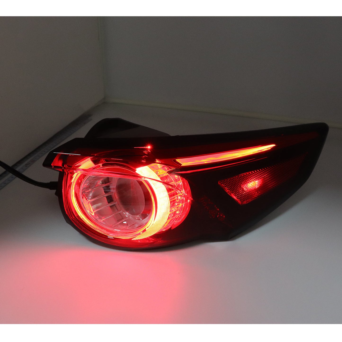 Rear Right Outer Taillight Light Lamp LED Assembly Fit Mazda CX-9 2016 2017-2023