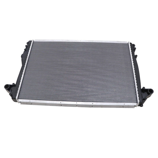 1X Radiator Cooling Water Replacment For Maserati Granturismo 2008-2016 223561