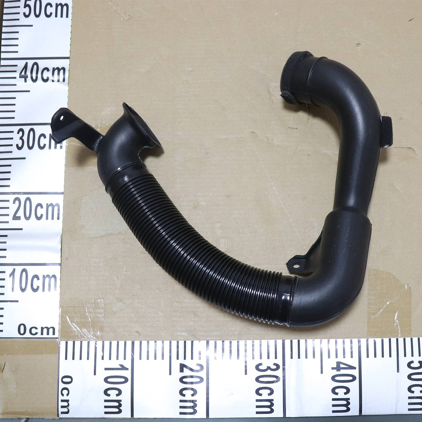 New Engine Air Inlet Pipe Hose Tube For Pontiac Vibe 2003-2008 1.8L 17751-0D050