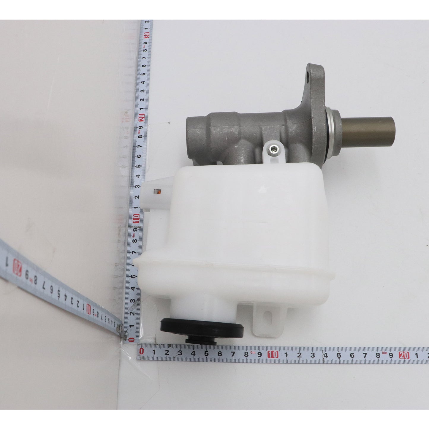 For 2007-2021 Toyota Tundra 2008-2022 Sequoia Brake Master Cylinder M630588 New