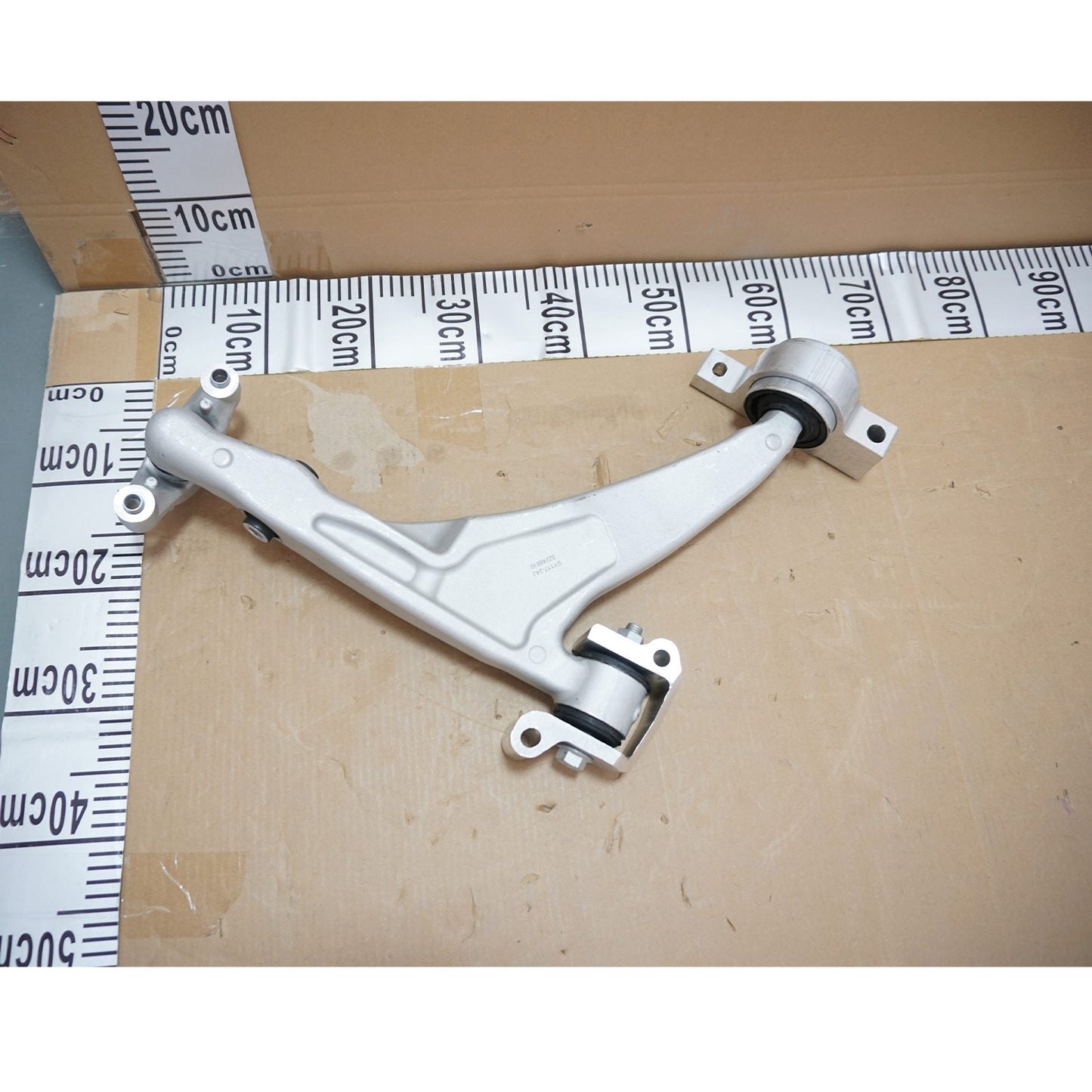 Front Right  Lower Control Arm w/ Ball Joint Fit Volvo XC60 2018 XC90 16-18