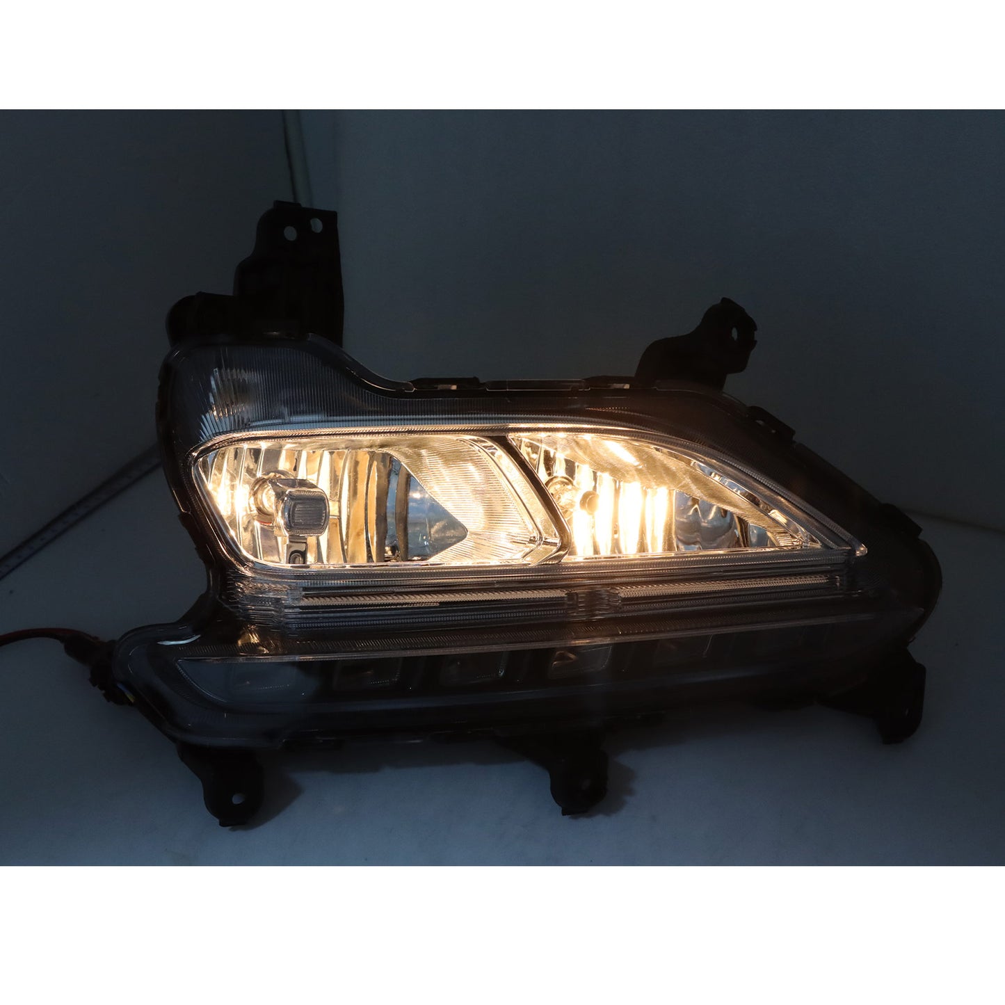 For 2017-2018 Hyundai Santa Fe Sport LED Fog Light Left Driver *Double lamp bead