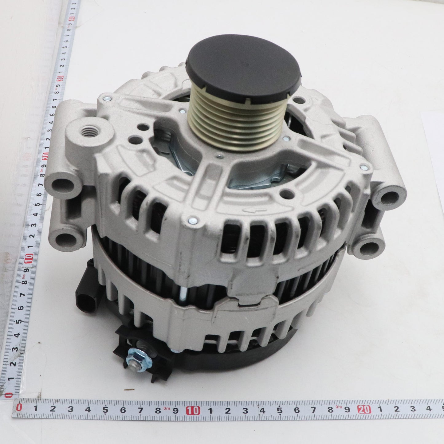 12317558220 For BMW 335i xDrive 2009-2010 New Alternator V6 1.6L 180 A/12 V