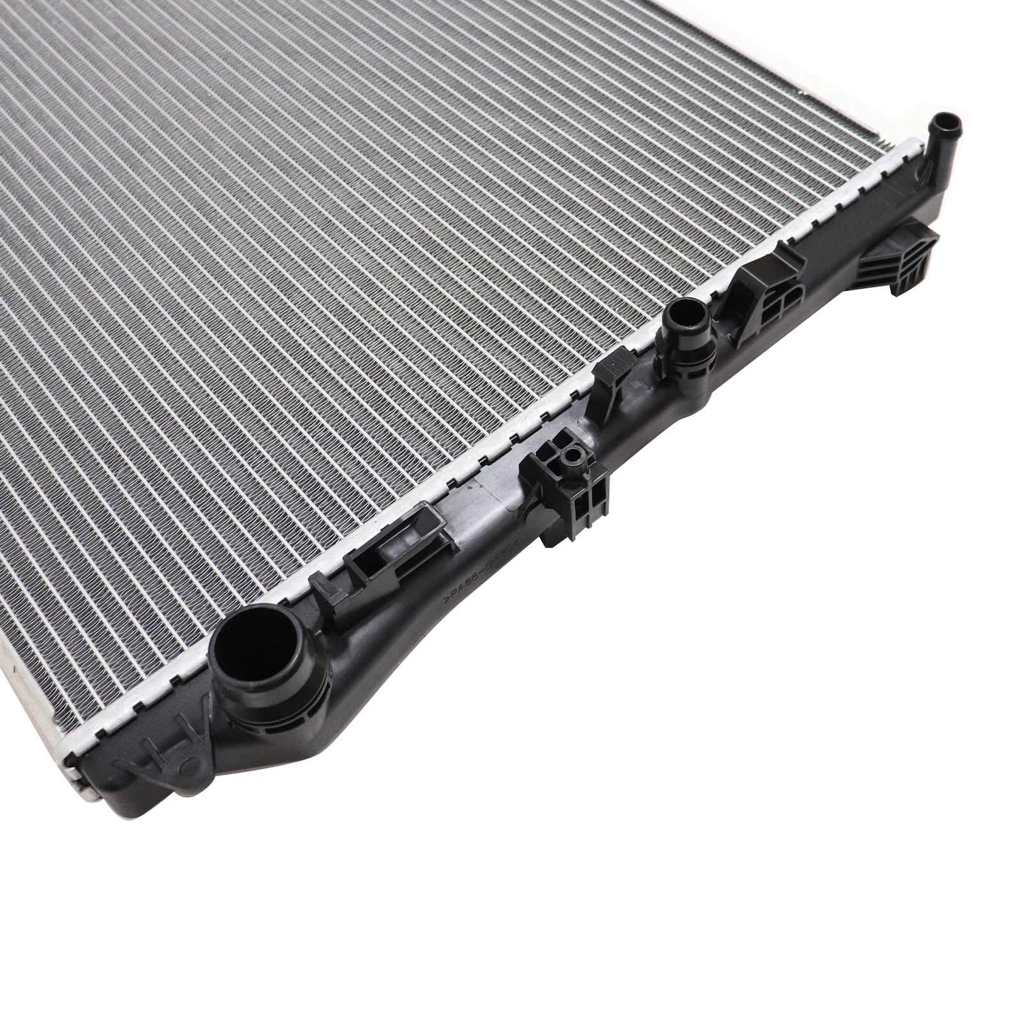 For Mercedes-Benz GLC350e X253 2018-2020 L4 2.0L NEW Aluminum Radiator