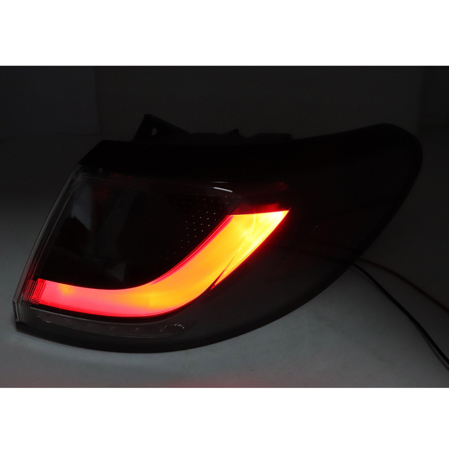 Passenger Right LED Tail Light Outer For 2023 2024 2025 Honda HR-V 335003W0A01