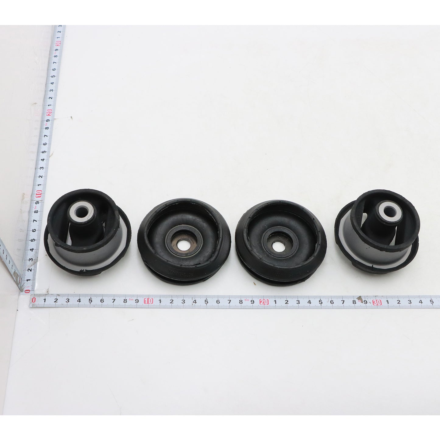 For Honda Element 2003-2011 4 Rear Bushing Differential Mount Insulator 2side