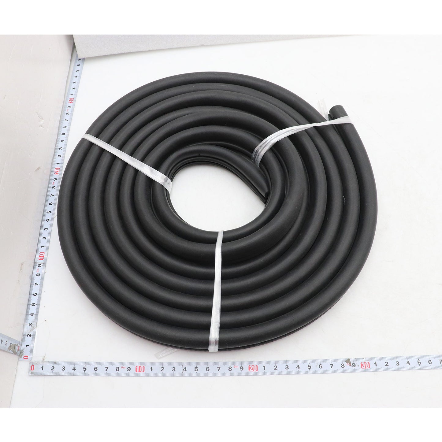 Door Seal Weatherstrip Front Left or Right Side Fits Cadillac Escalade ESV EXT