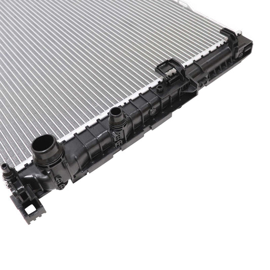 Fit for BMW G12 G30 G32 530i 540i 740i 640i GT xDrive 17118743663 Radiator