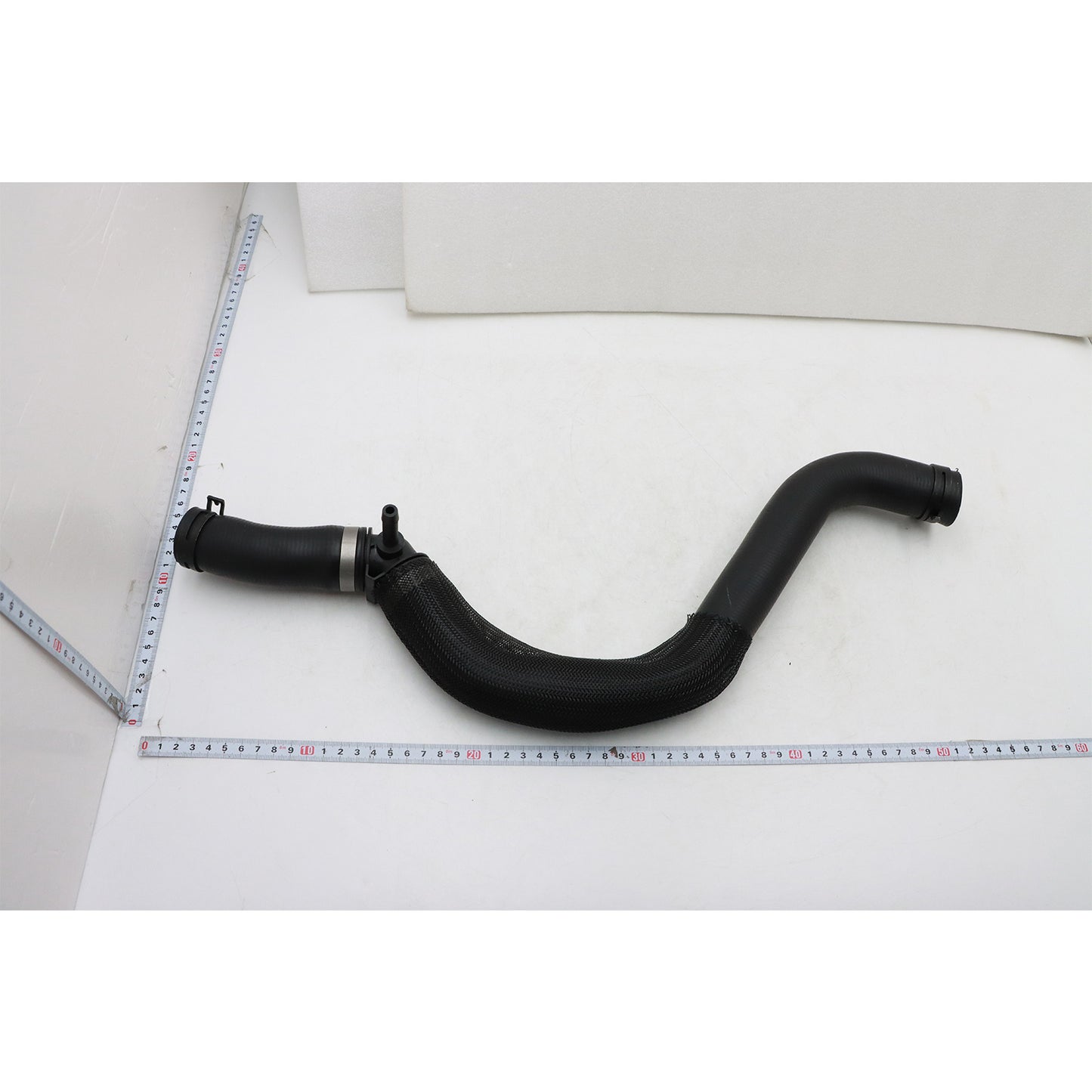 Fits For 2017-2020 Ford Fusion 2.0L HG938B274AA Radiator Hose Upper HG9Z8260A
