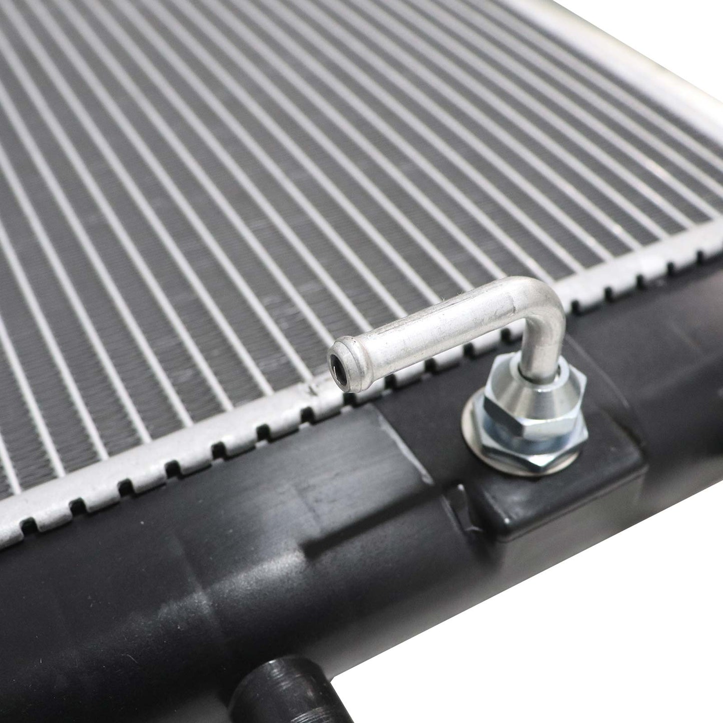 Fits For Nissan Pathfinder new Radiator with Transmission Oil Cooler 22-2024