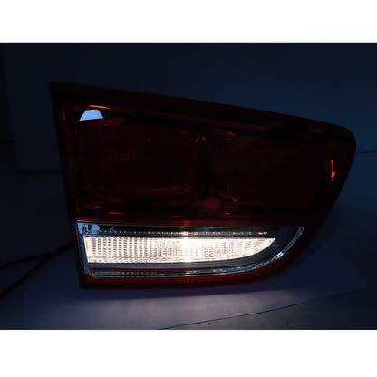 For 2016 2017 2018 Kia Sorento Red Tail Light Driver Left Side Rear Lamp Inner