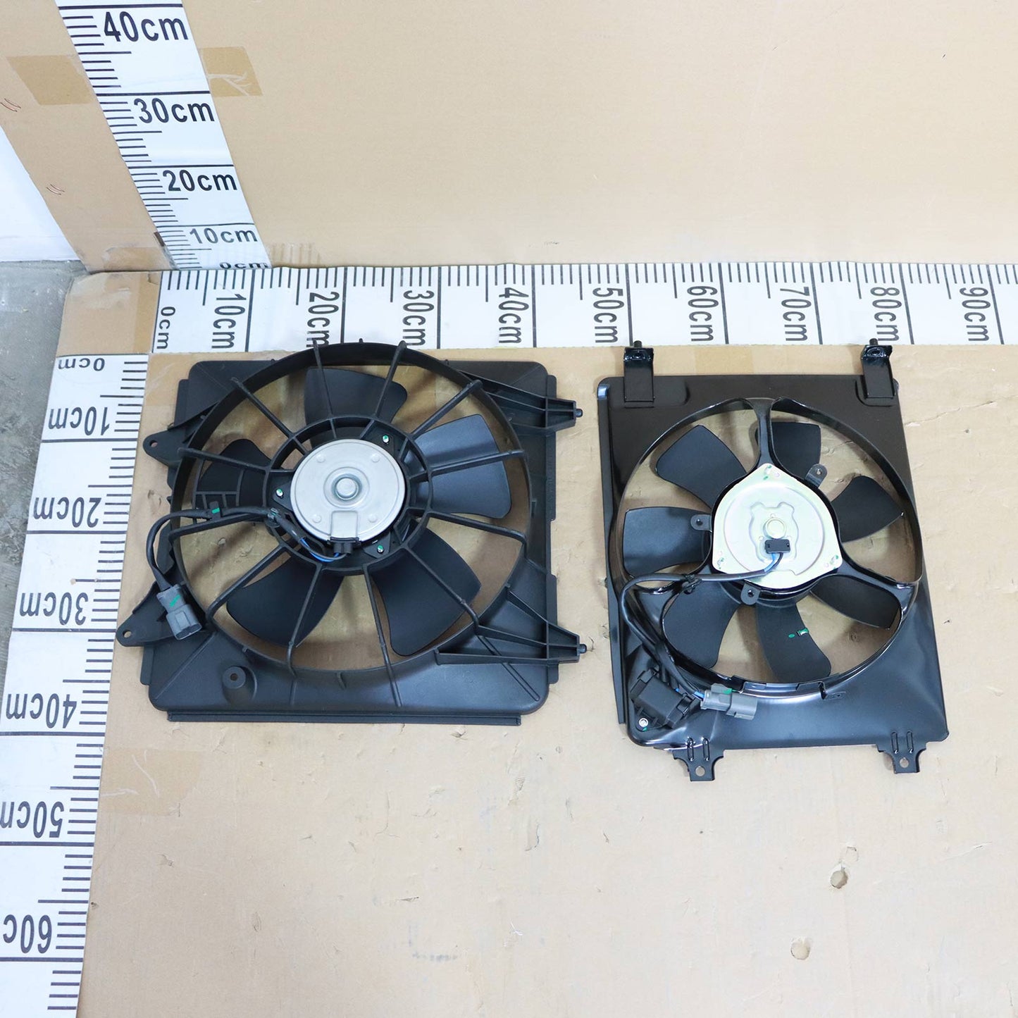 Front side Radiator Condenser Cooling Fan Assembly For Honda Civic 2006 07-2011