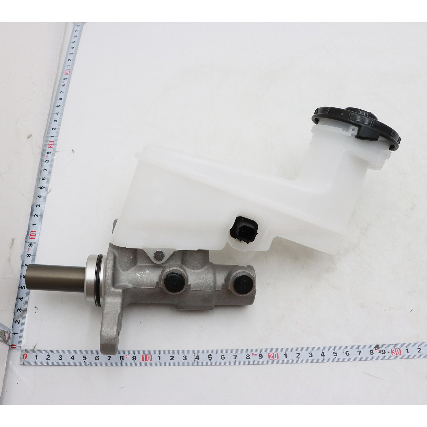 Brake Master Cylinder w/ Reservoir M12 x 1.0 Fit Acura MDX TLX Honda Accord