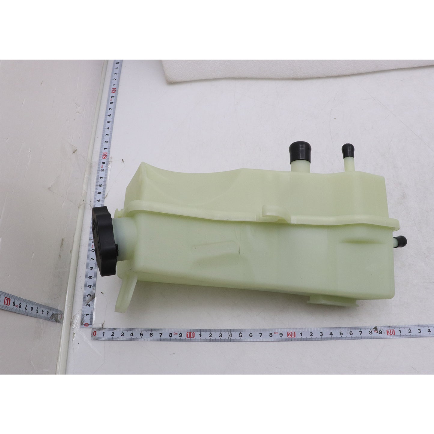Fits 2007-2010 Ford F-250 F-350 9C3Z-3E764-B Power Steering Pump Reservoir US