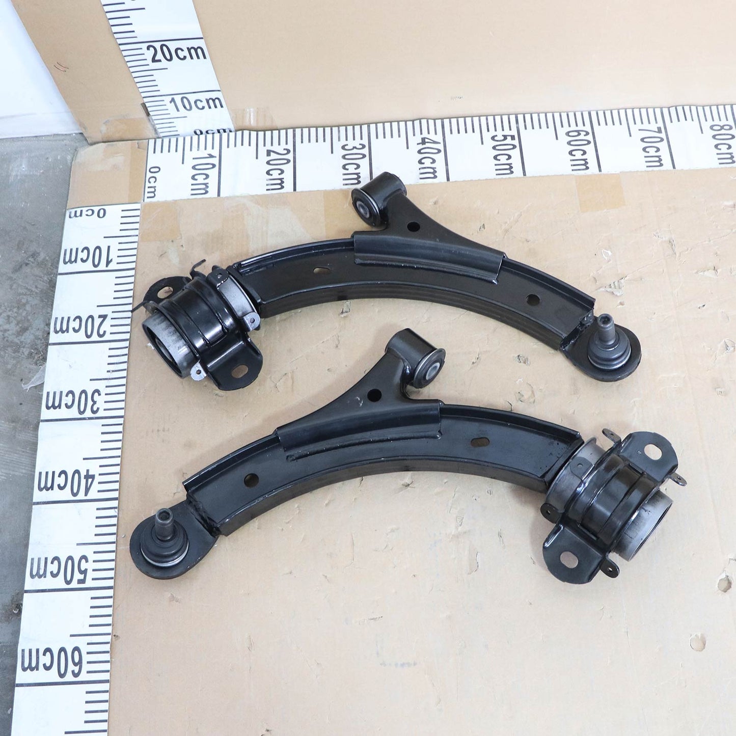 2Pcs For Ford Mustang 3.7L V6 2010-2014 Front Lower Control Arm and Ball Joint