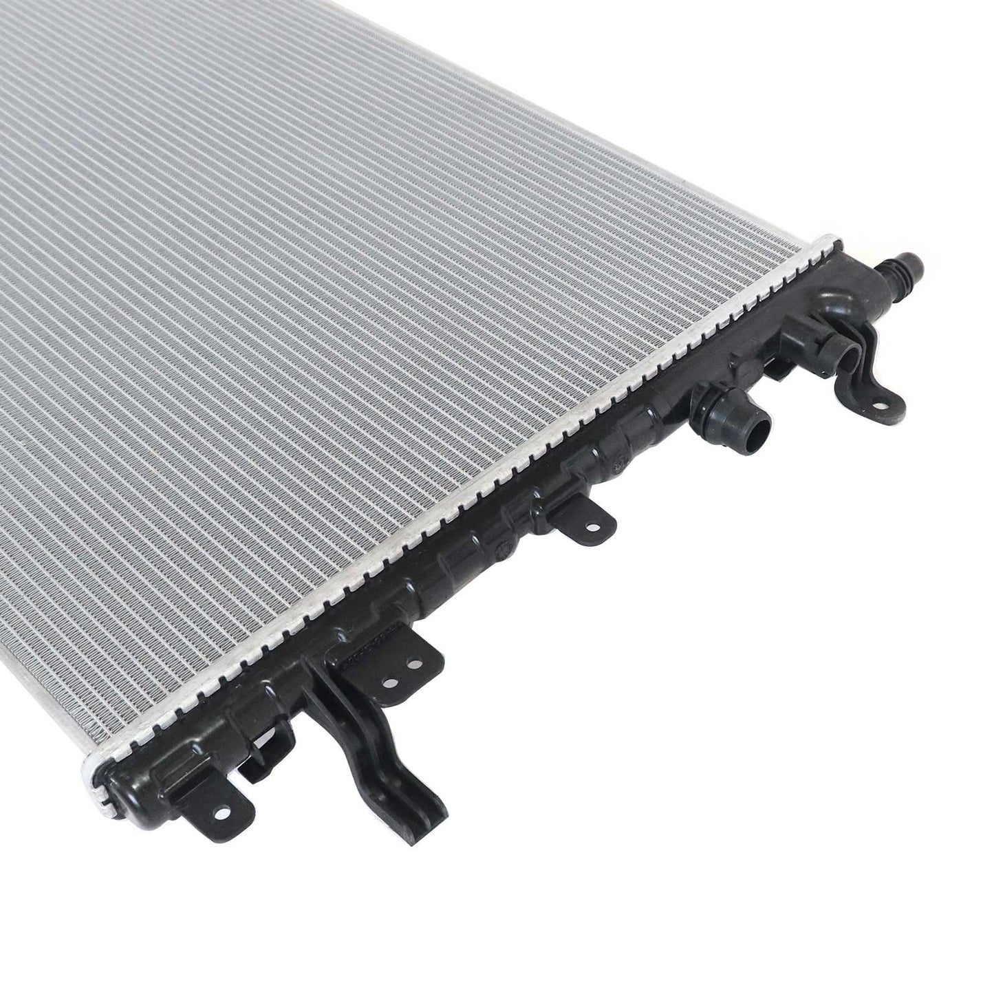 Front Cooler Radiator 22765637 For 2011-2016 Chevrolet Volt Cadillac ELR 1.4L