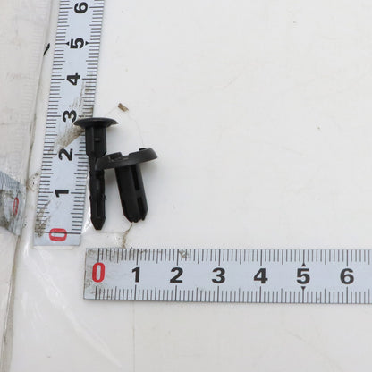 6mm Hole Dia Plastic Push in Clips Rivet Retainer Fastener Pin Auto 100 Piece of
