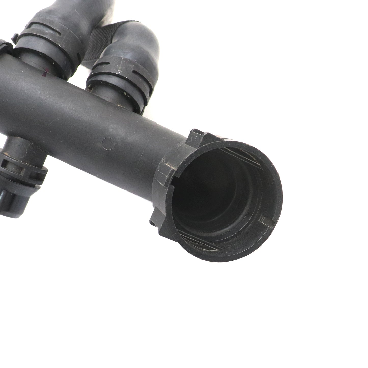 Coolant Hose A1665001177 Fits Benz C292 W166 X166 GLE63 GLS63 GL63 ML63 AMG M157