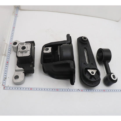 New For 13-17 18 Chevrolet City Express Nissan NV200 2.0L 4X Engine Motor Mount