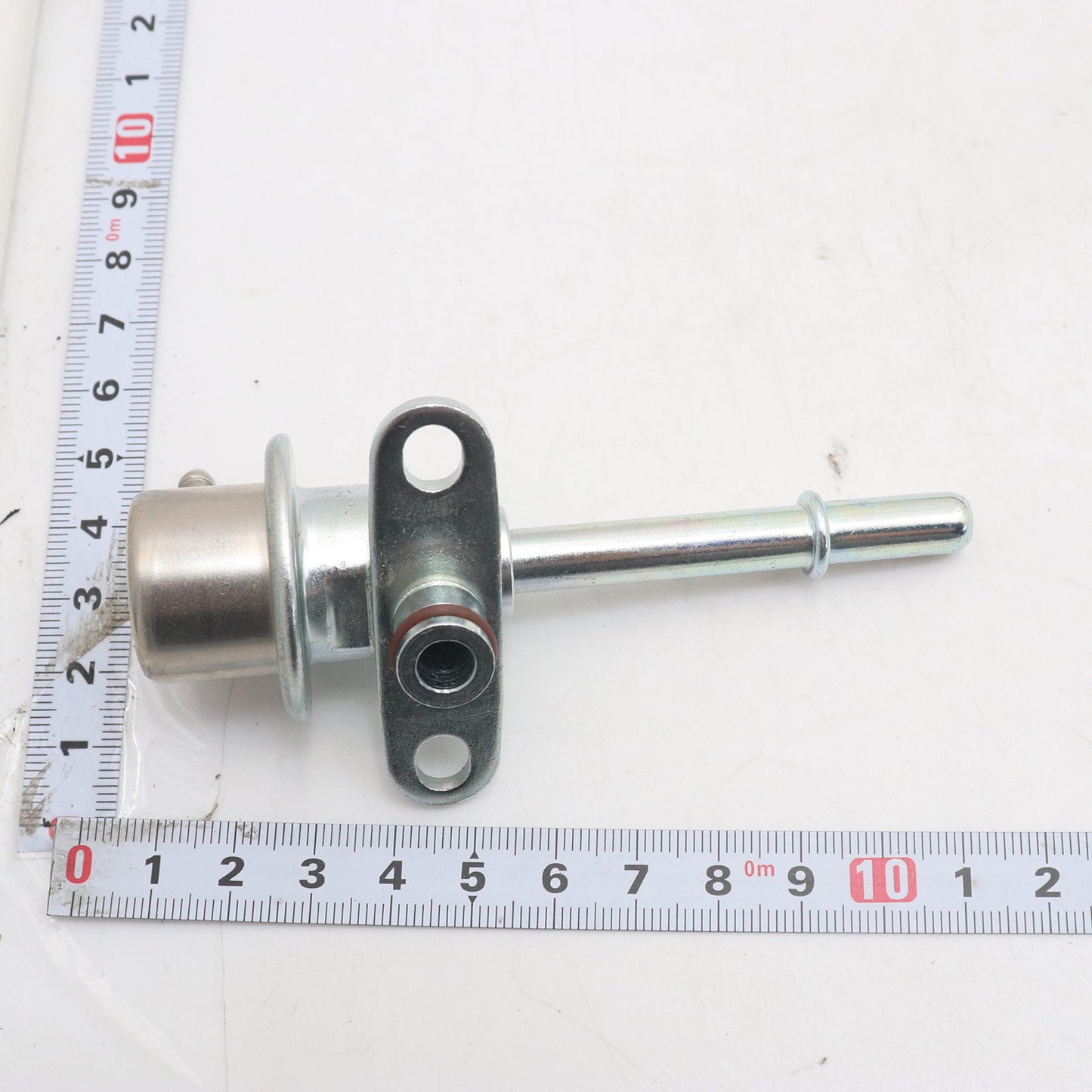 Fuel Pressure Regulator Fits For Mazda Protege Protege5 99-03 FP47-13-280C US