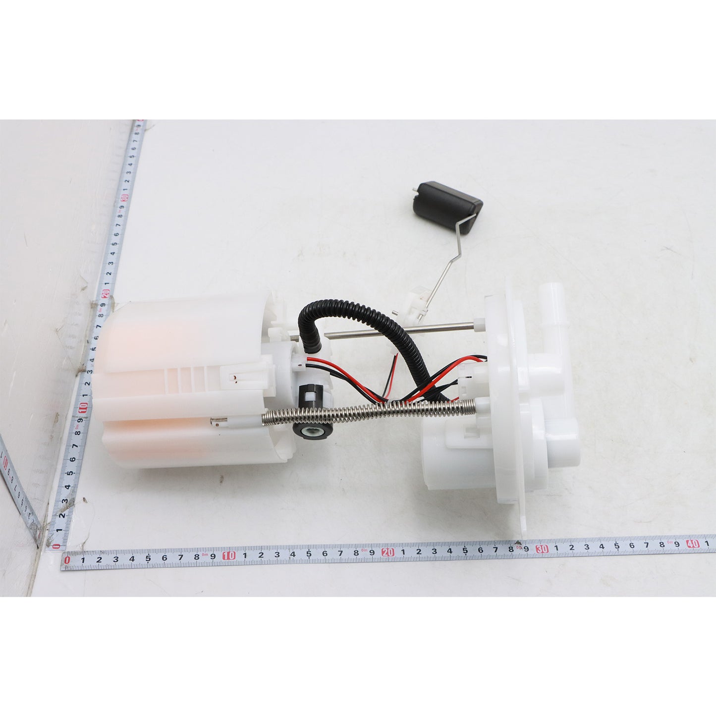 Fuel Pump Assembly For Nissan Kicks 2018 2019-2024 Versa Note 2018-2019 L4 1.6L
