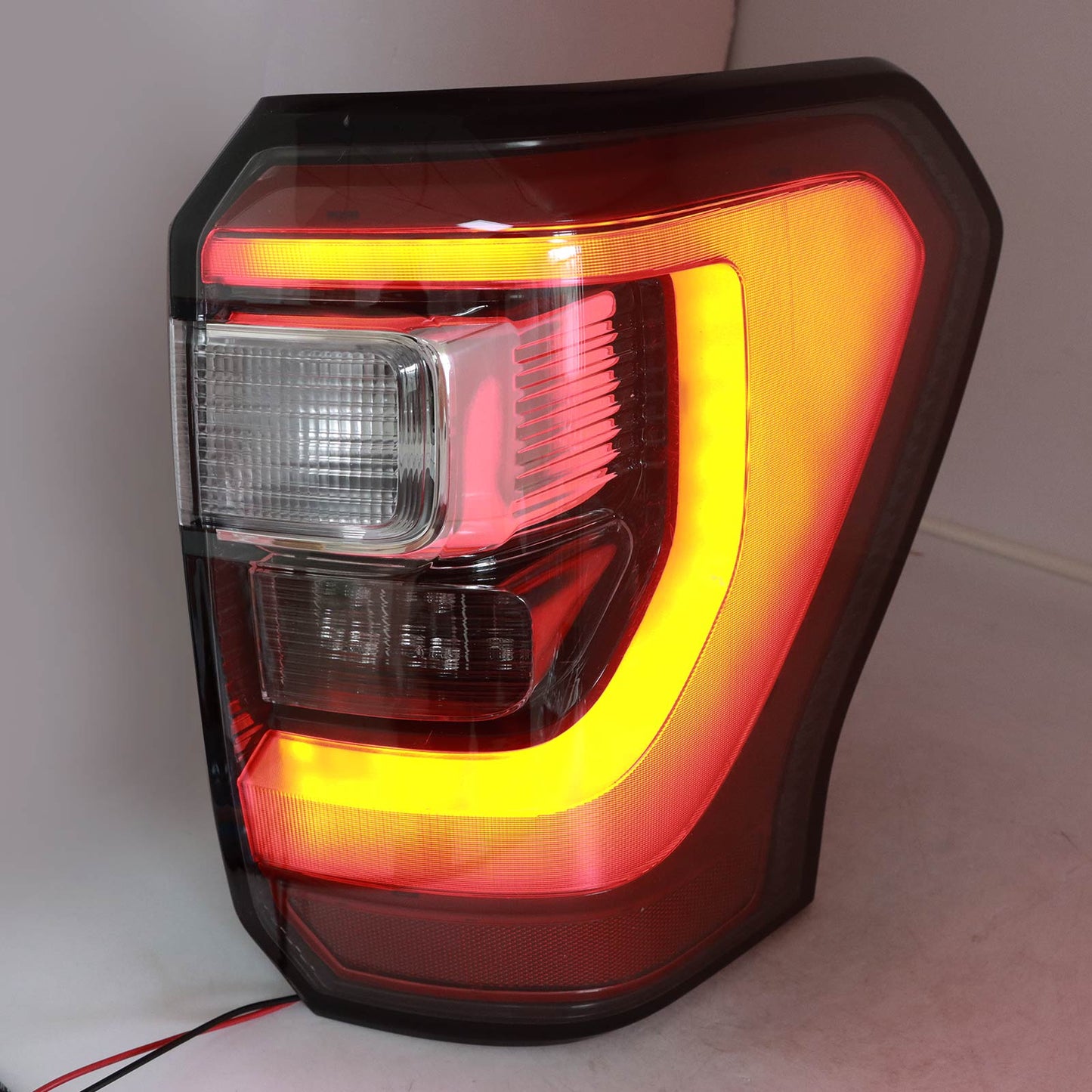 Fit Ford Expedition 2018-2021 LED Rear Right Tail Light L1Z-13404-F, FO2800272
