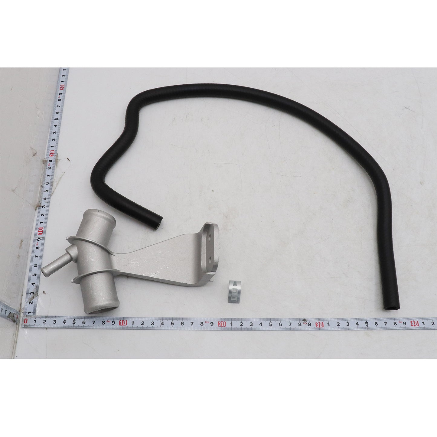 Fits 2009-2017 Toyota Corolla Matrix Engine Coolant Pipe Lower 165770T030