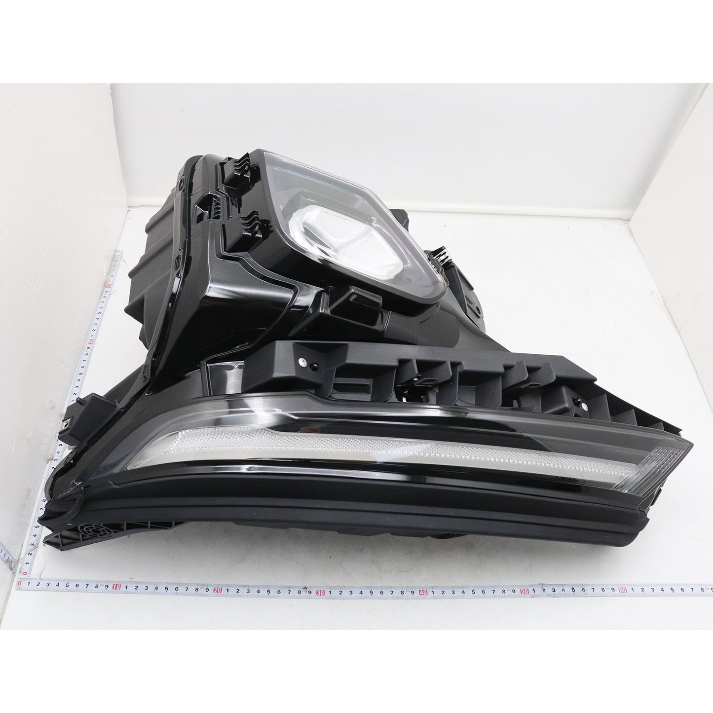 Full LED Projector Headlight Assembly For 2024-25 Chevy Trailblazer Driver Side