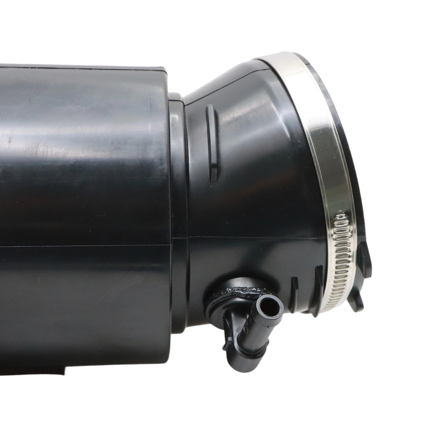 For Audi Q7 2011-2015 V6 3.0L 06E129629R 1PCS Engine Air Intake Hose Pipe Duct