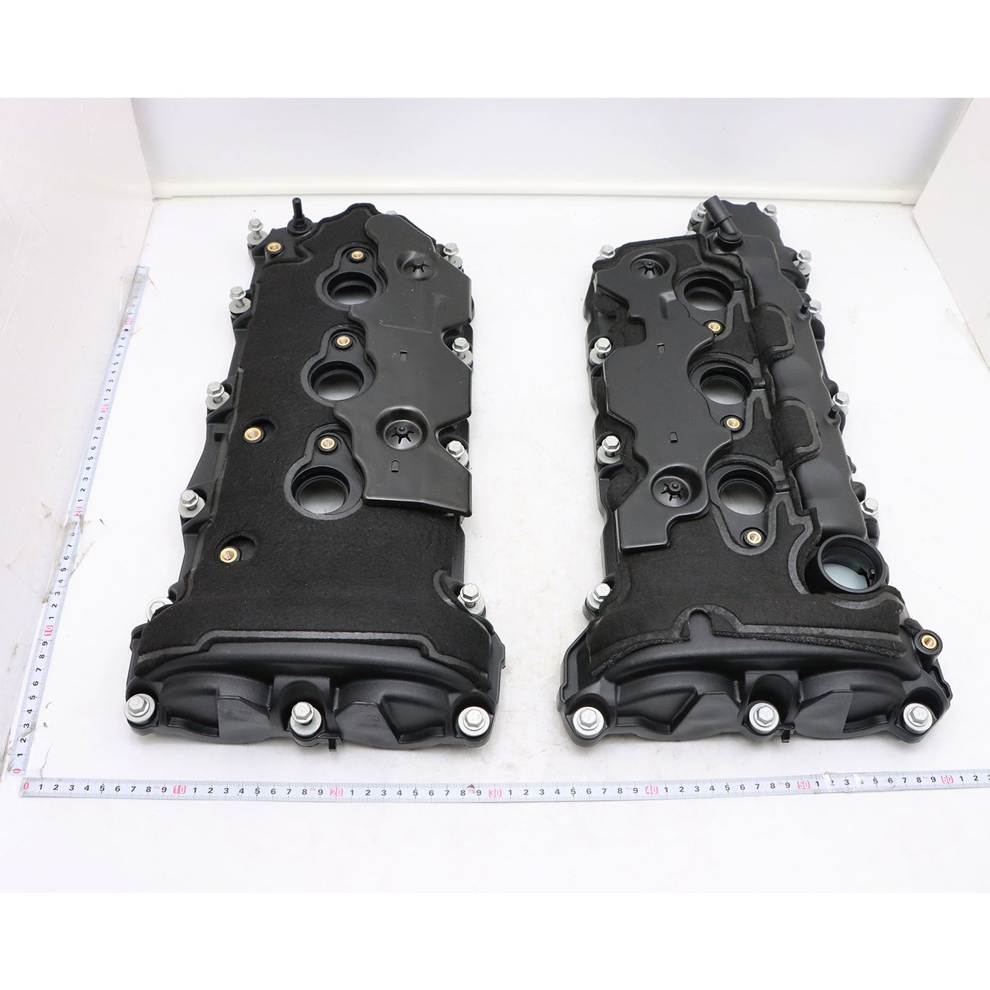 2Pcs Fit 08-17 Buick Cadillac Chevrolet GMC Saturn 3.0L 3.6L Valve Cover LH&RH