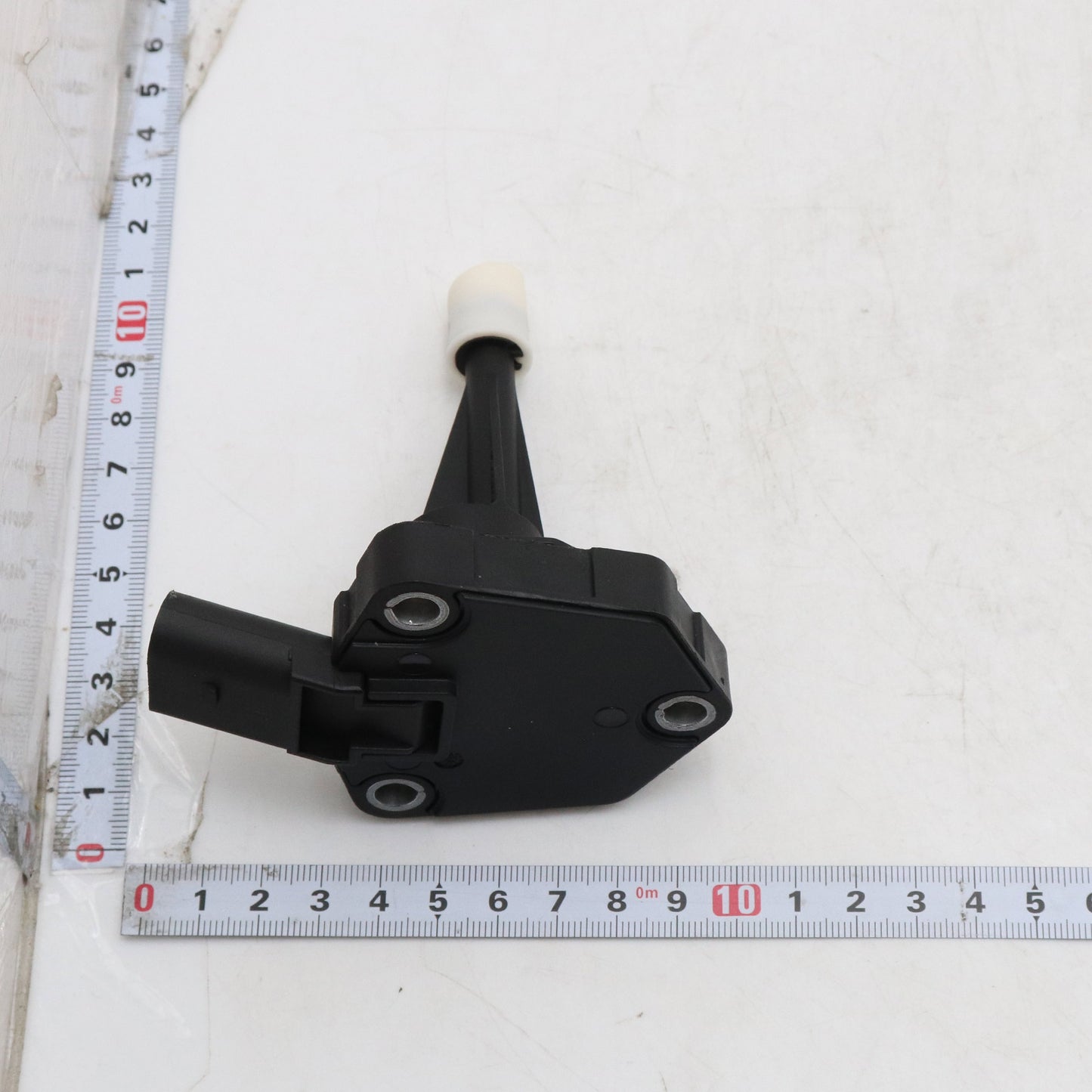 New Engine Oil Level Sensor For Volkswagen Passat Audi A4 Quattro Q5 2012-2018