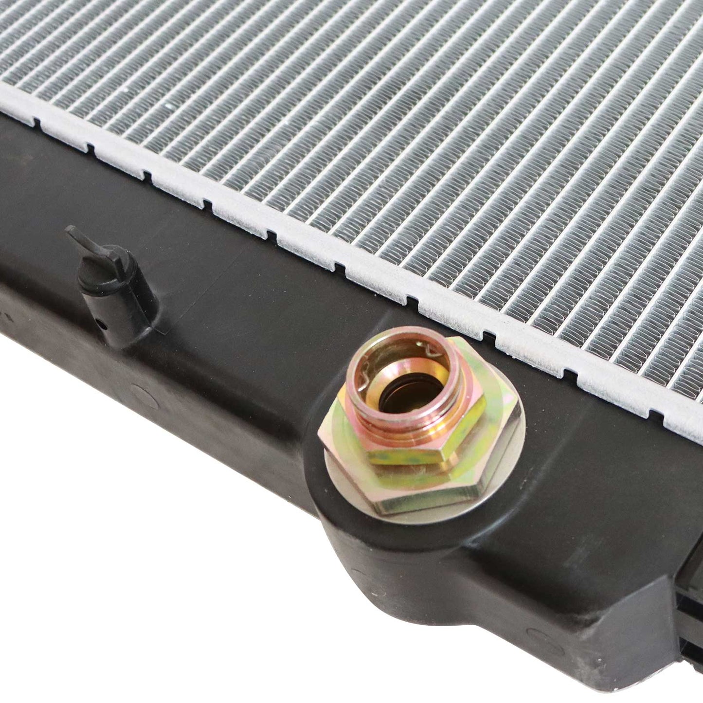 For HINO 258 268 338 2011-2014 2015 1PCS Radiator 16400E0E31