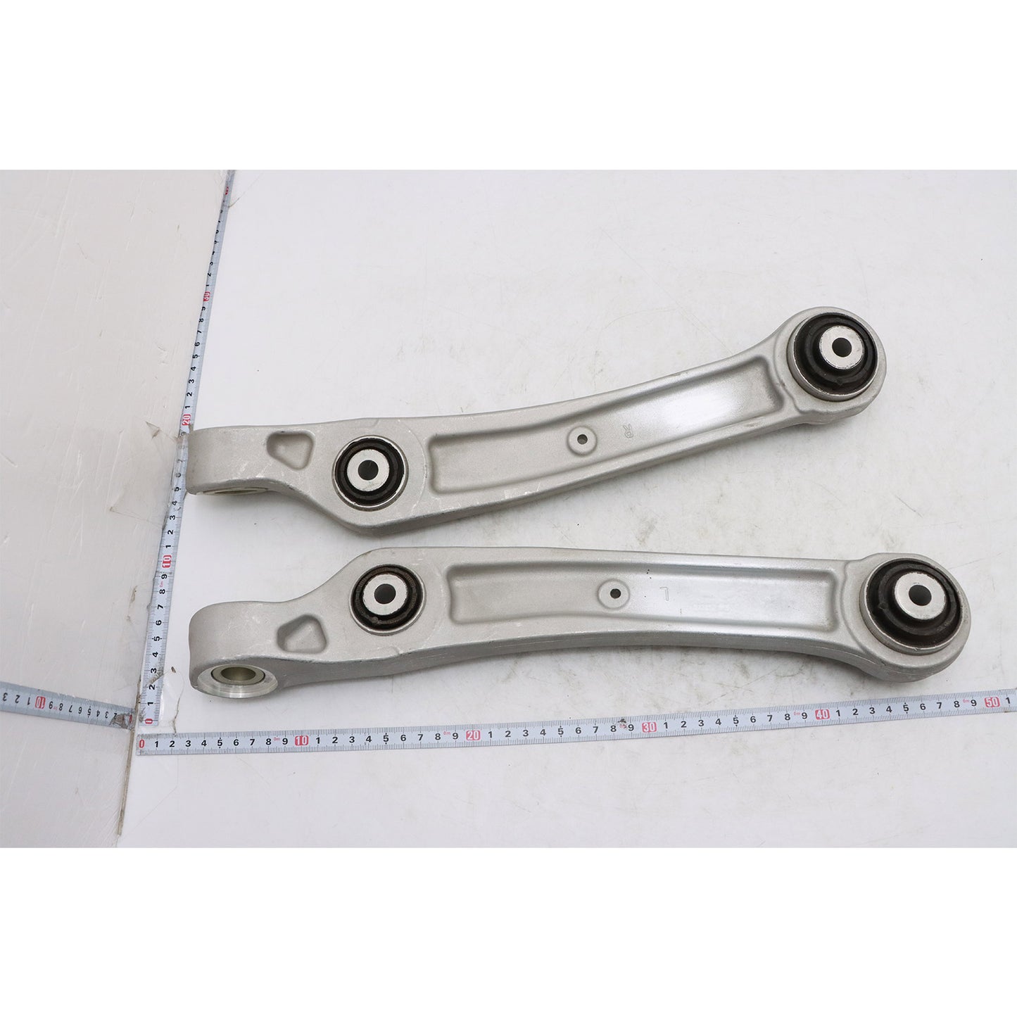 2X Front Left&Right Lower Forward Control Arm 80A407152A Fits For Audi Q5 18-23
