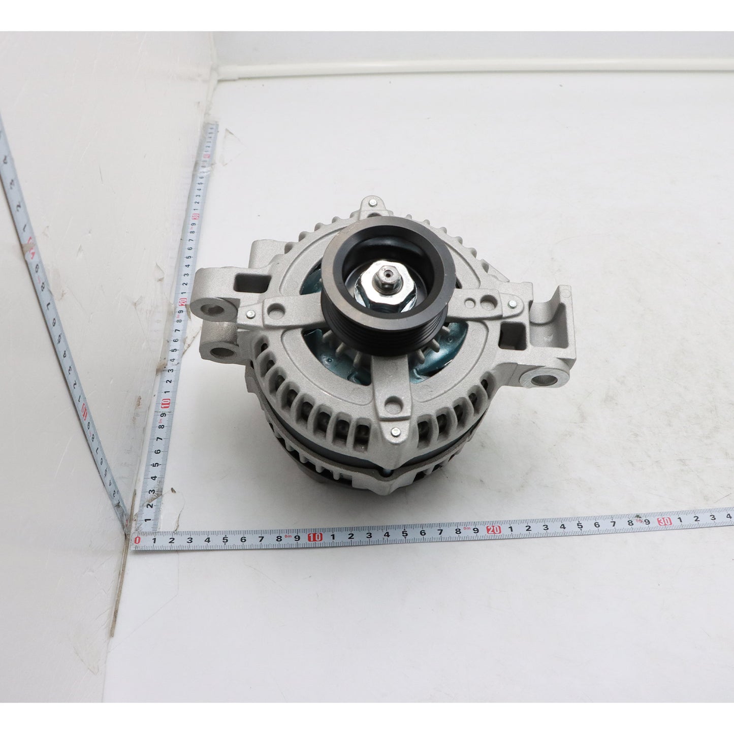 20821397 23480514 Alternator For Cadillac CTS 2010-2014 V6 3.0L 140 Amps 12V