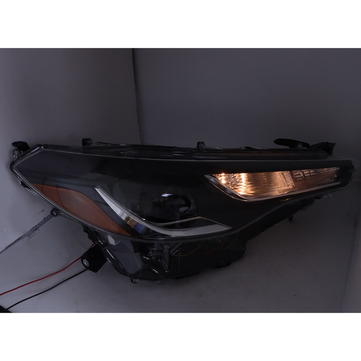 For 25 Toyota Corolla Cross Hybrid LE/Hybrid S/Hybrid SE Headlight LED Passenger