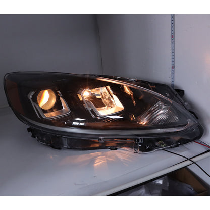 Right Passenger Halogen Headlight W/Bulb LJ6Z-13008-A For Ford Escape 2020-2022