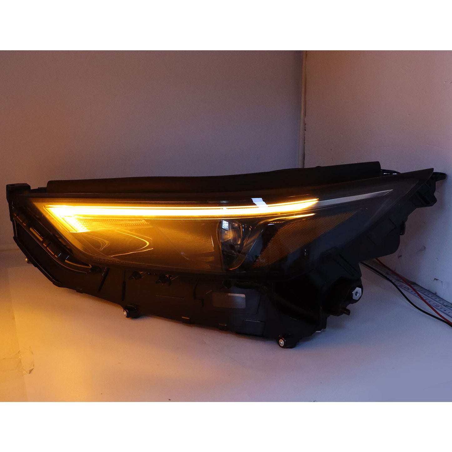 Left For 2024-2025 Toyota Grand Highlander Limited/Platinum w/LED DRL Headlight