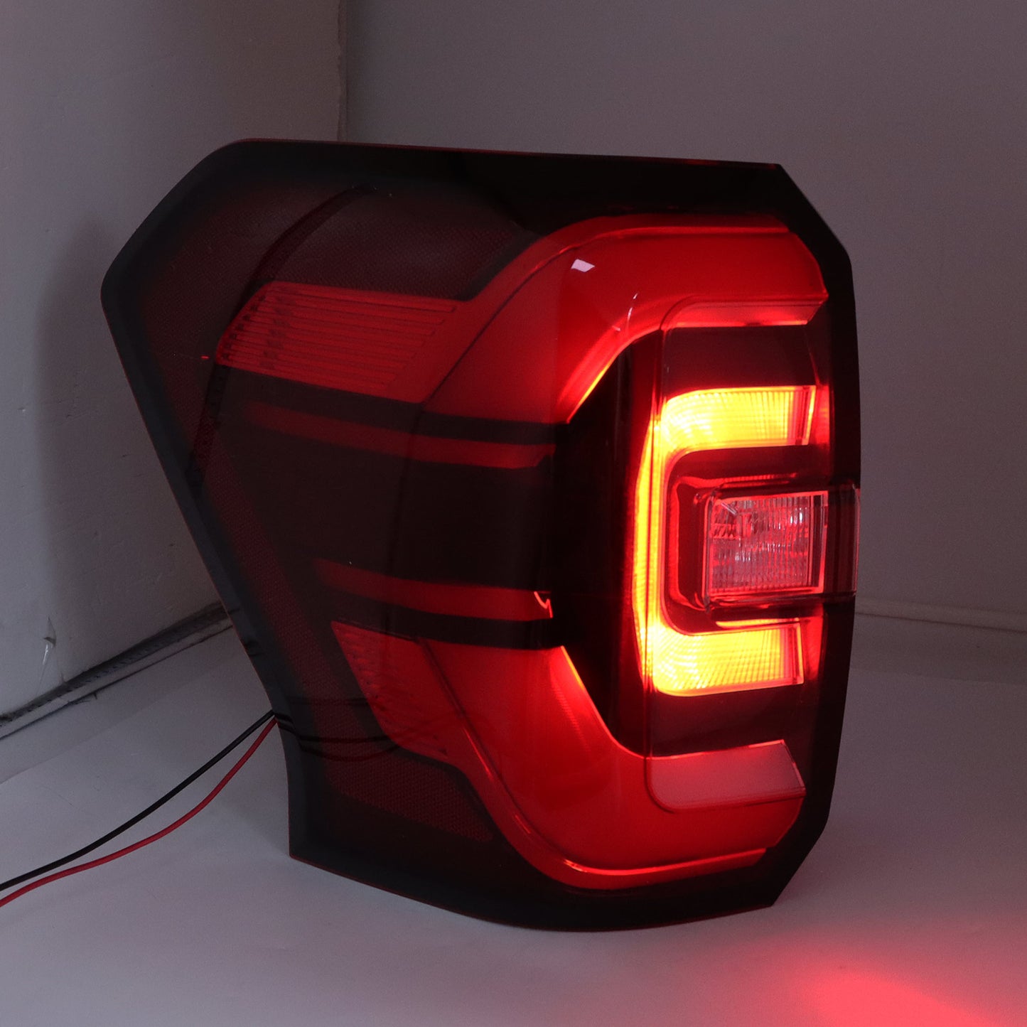 Left Rear LED Tail Light Driver Side for Ford Expedition 2022 2023 2024