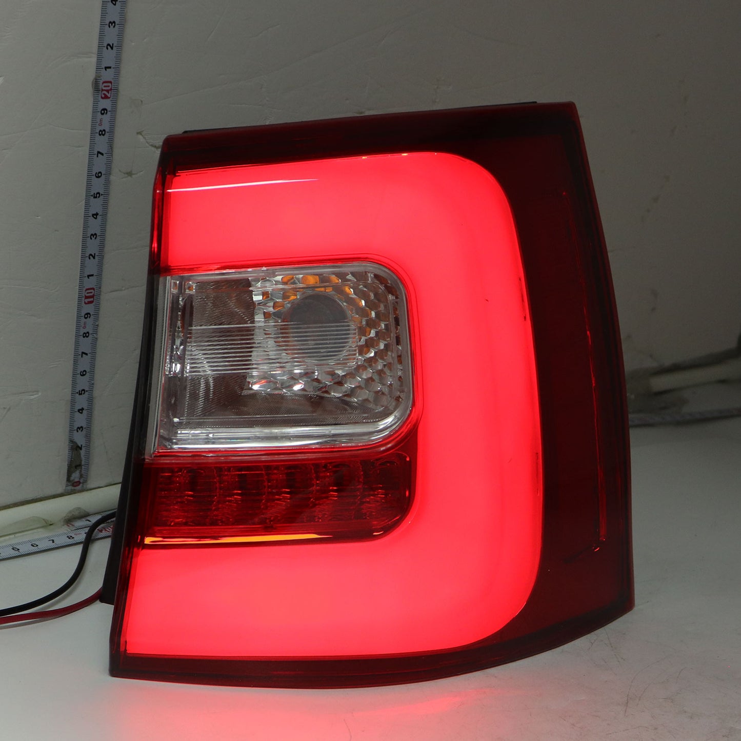 For Kia Sorento 2013 2014 2015 Right Outer LED Tail Light Rear Brake Light